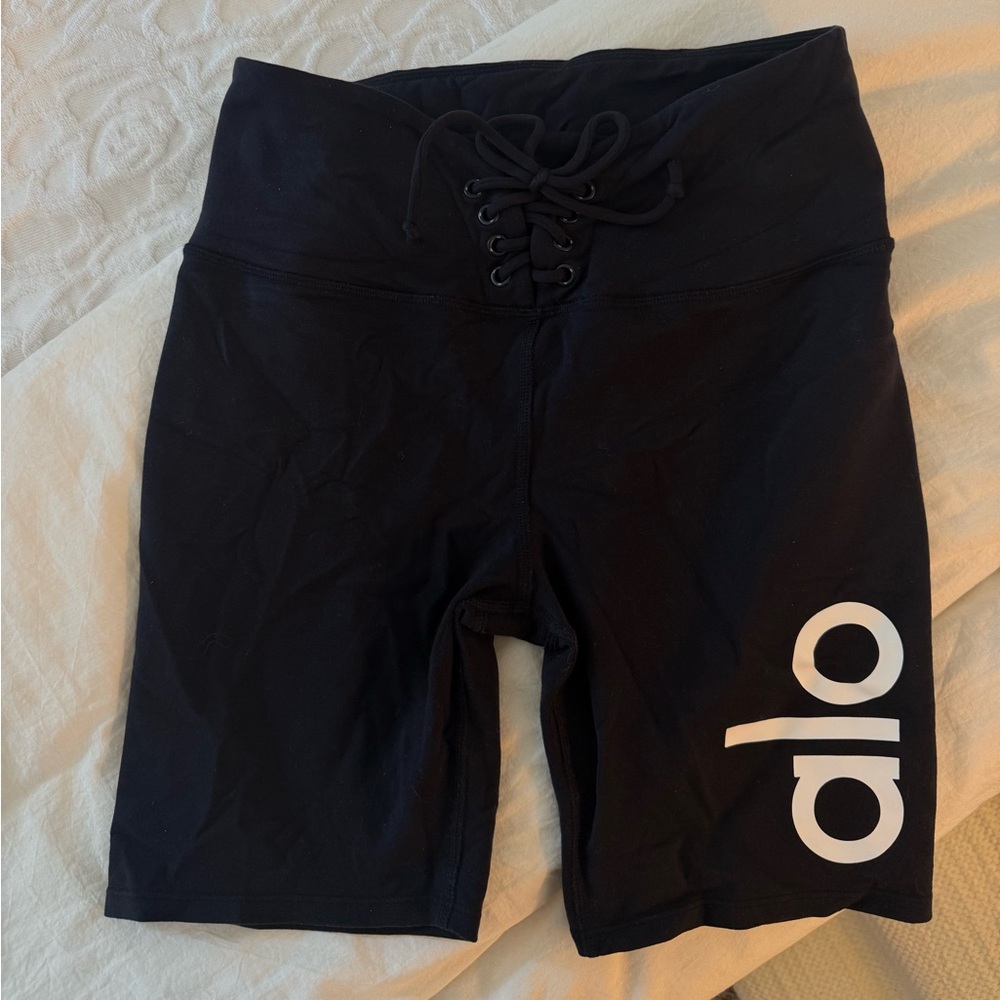 Alo yoga biker shorts